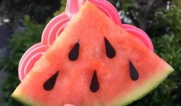 跟着网红吃瓜,揭秘网络红人的美食之旅